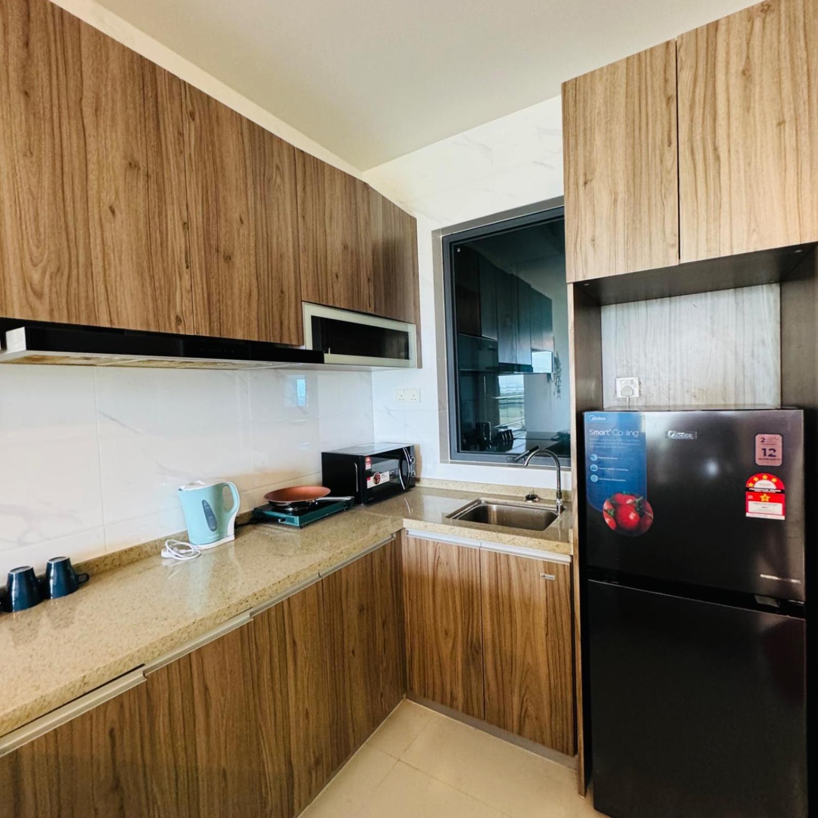 Cozy 2B1R Condo Forest City Геланг Патах Екстериор снимка